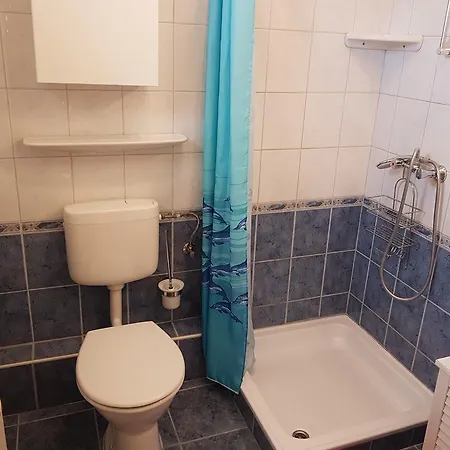 Erzsebet Vonyarcvashegy